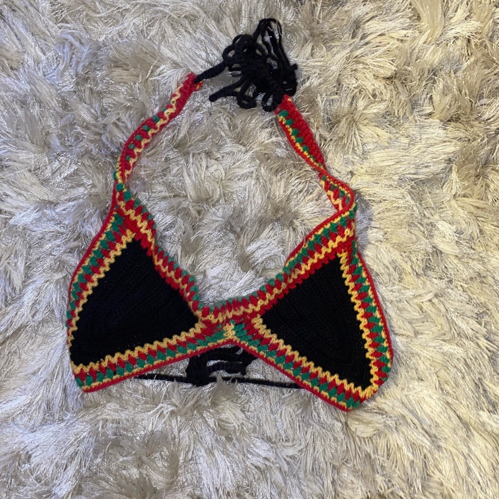 A bikini top
